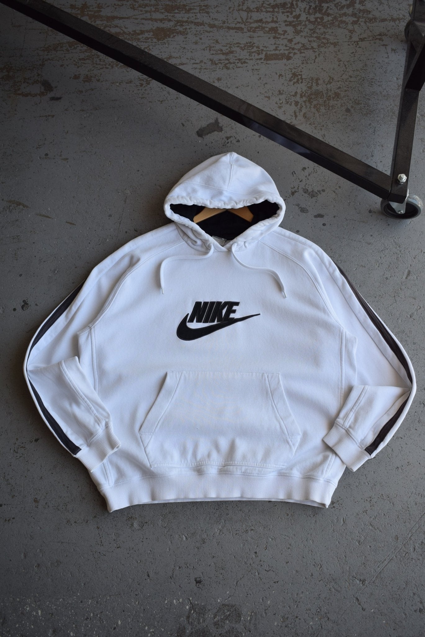 Vintage Nike Embroidered Spellout Hoodie (L) - Retrospective Store