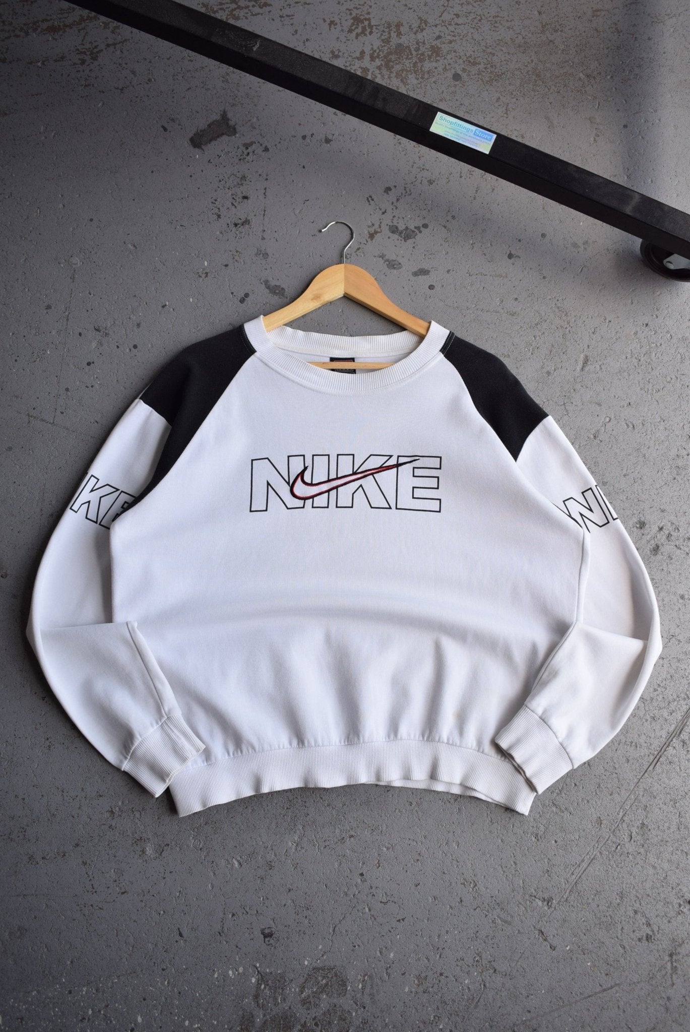 Vintage Nike Spellout Embroidered Crewneck (M) - Retrospective Store