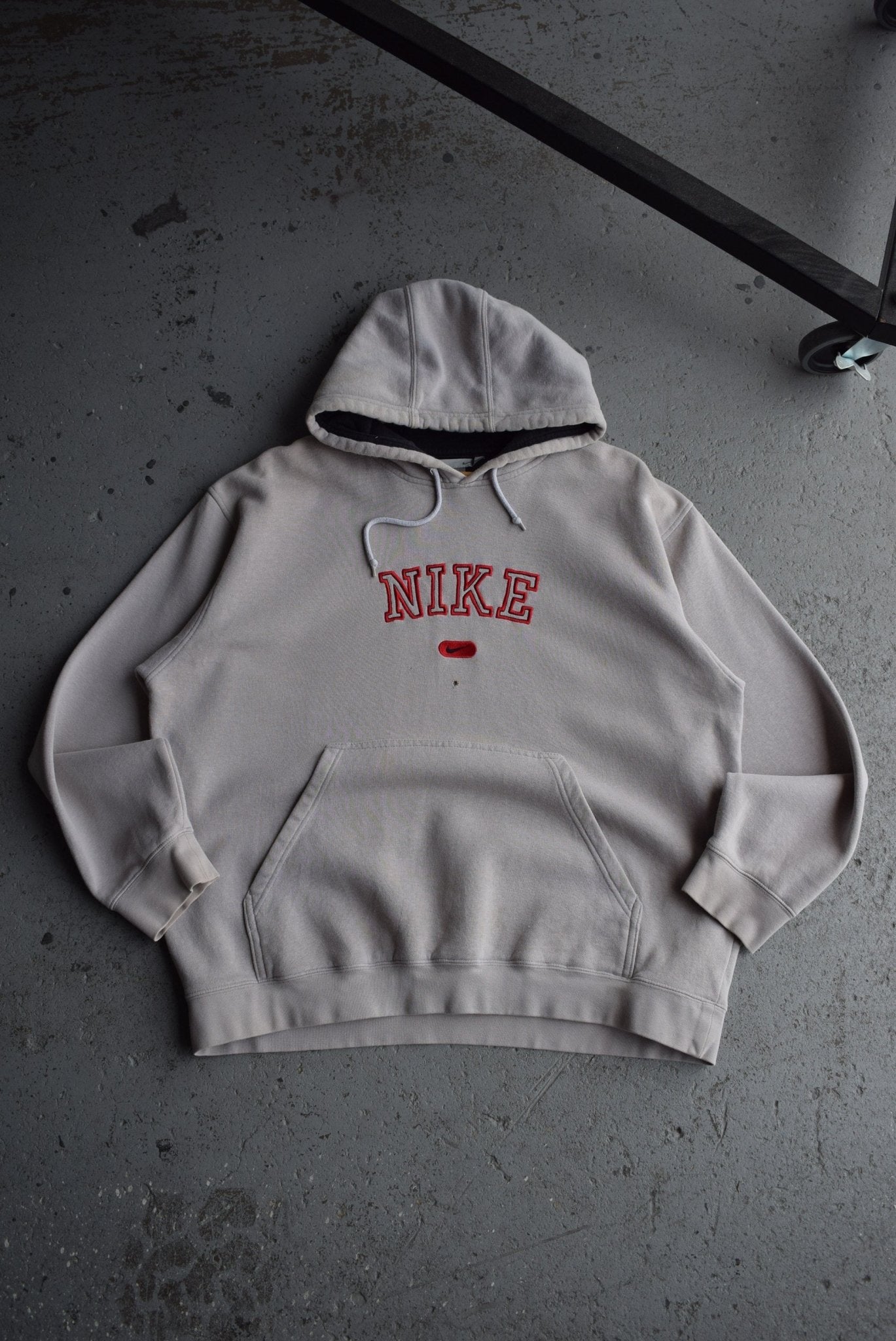 Vintage Nike Spellout Embroidered Hoodie (L) - Retrospective Store