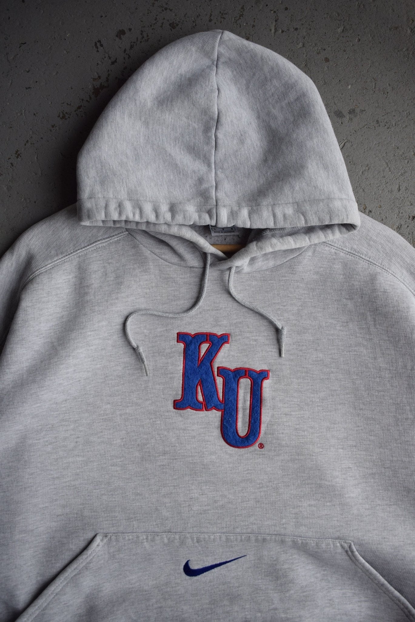 Vintage Nike x University of Kansas Embroidered Hoodie (L) - Retrospective Store