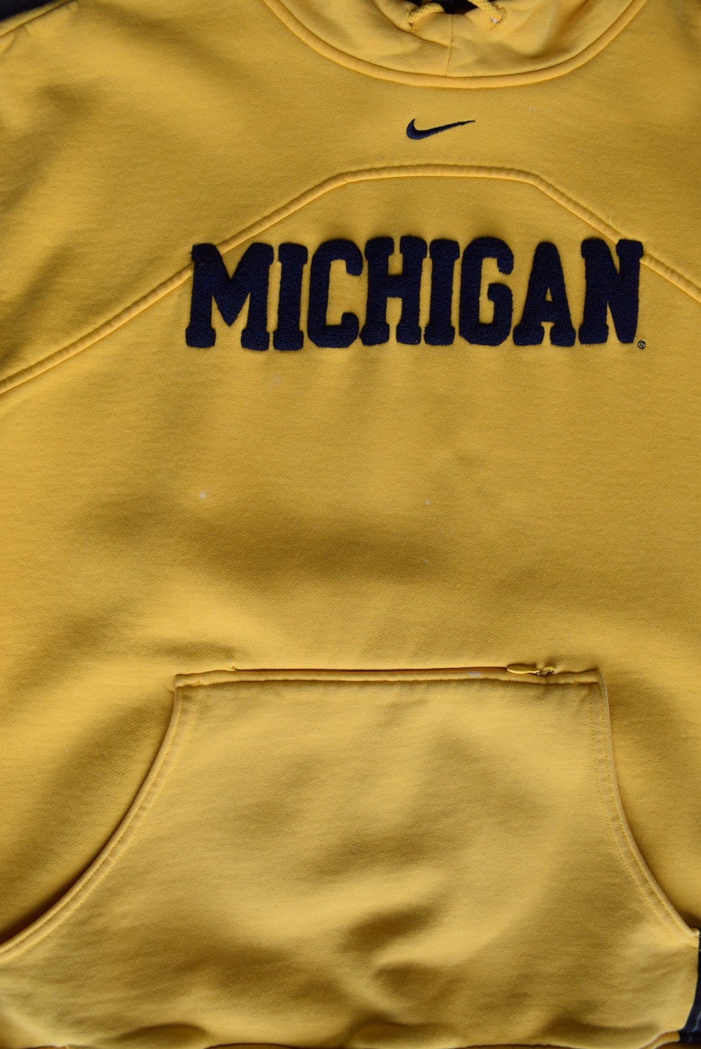 Vintage Nike x University of Michigan Embroidered Hoodie (M) - Retrospective Store