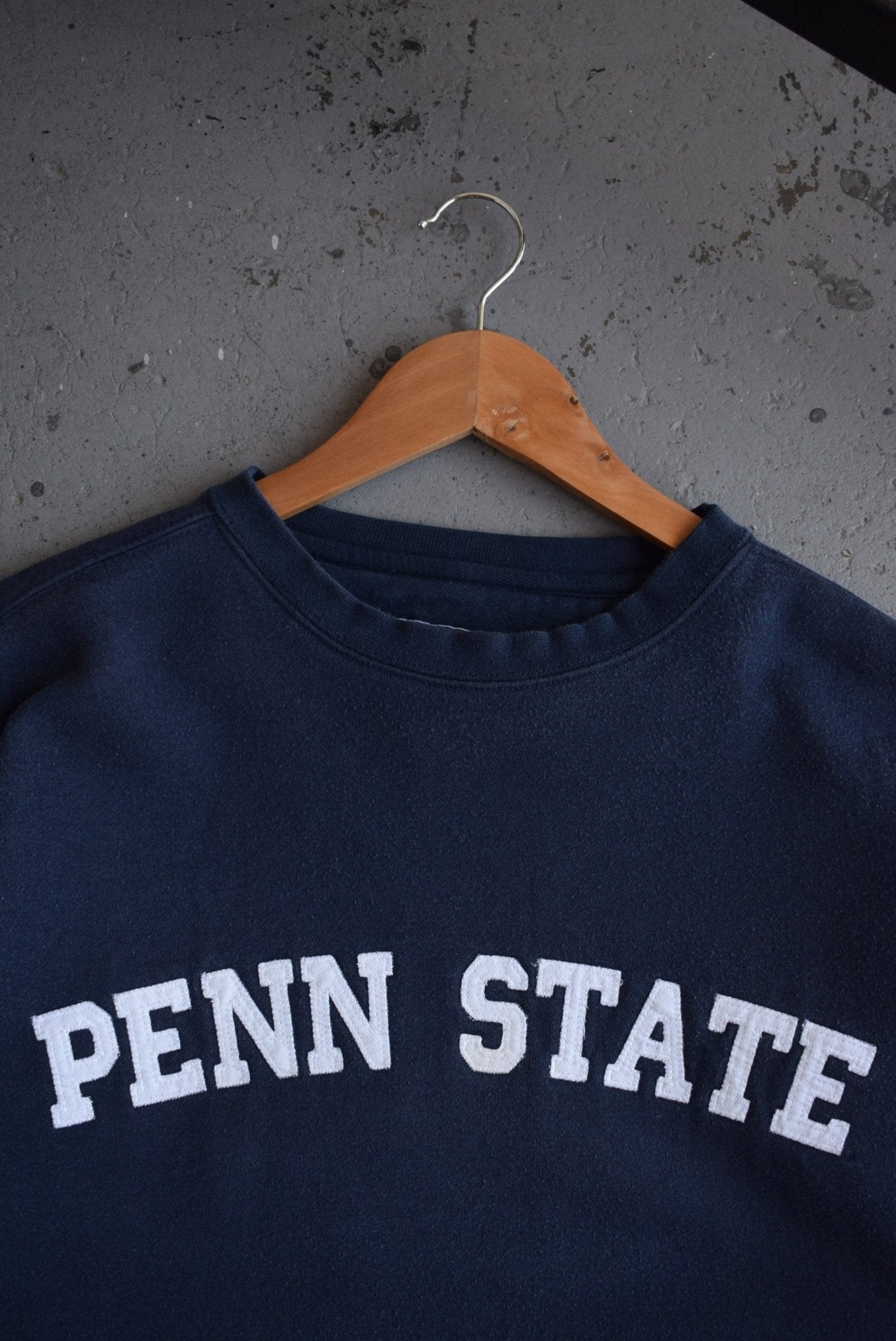 Vintage Penn State University Embroidered Crewneck (M) - Retrospective Store