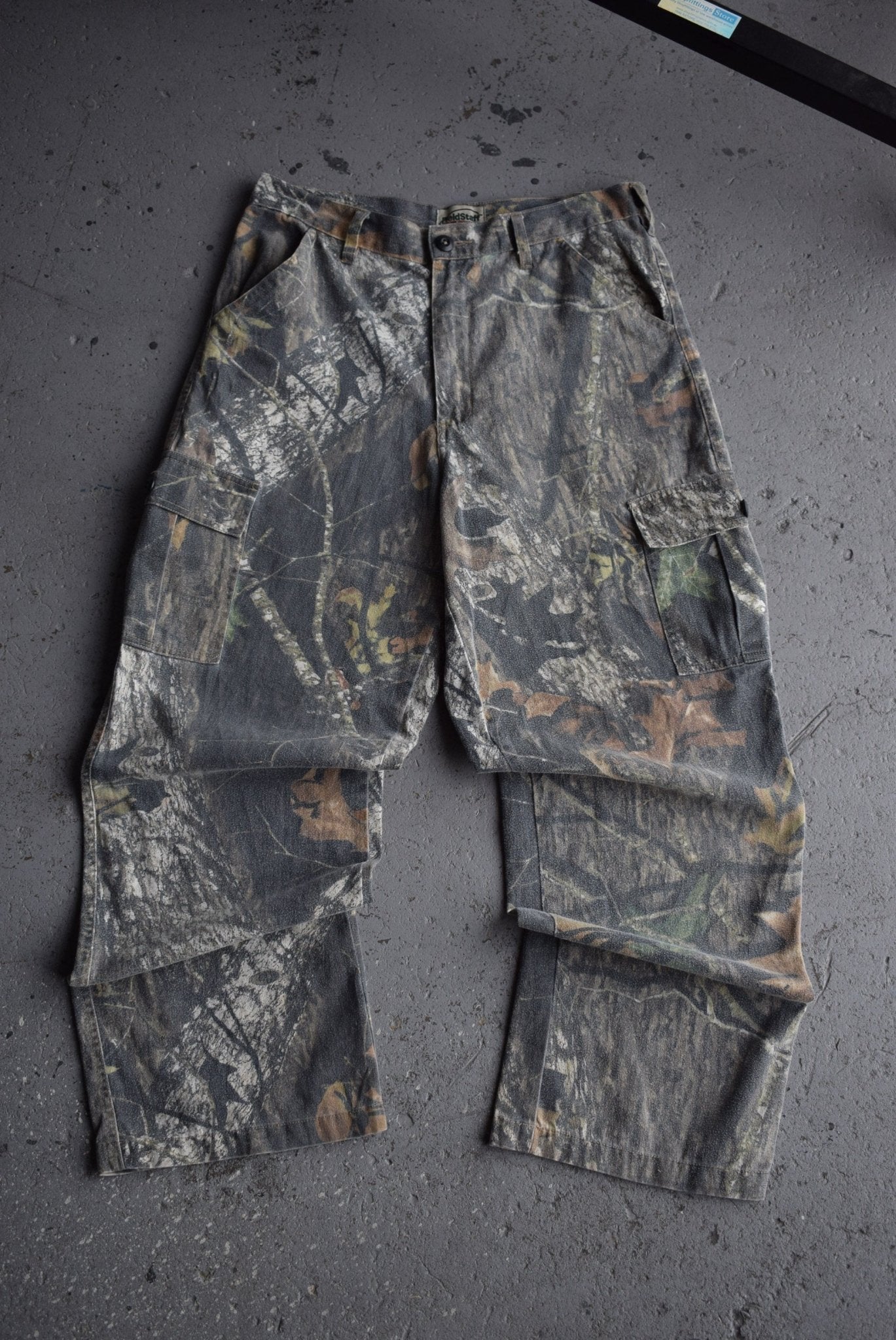 Vintage Real Tree Cargo Pants (32) - Retrospective Store