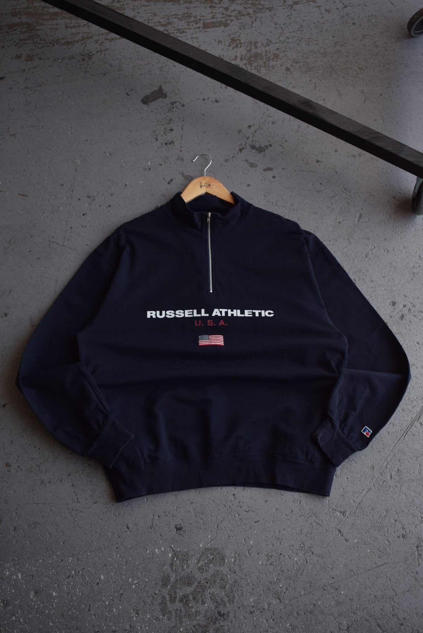 Vintage Russell Athletic USA Quarter Zip (L) - Retrospective Store