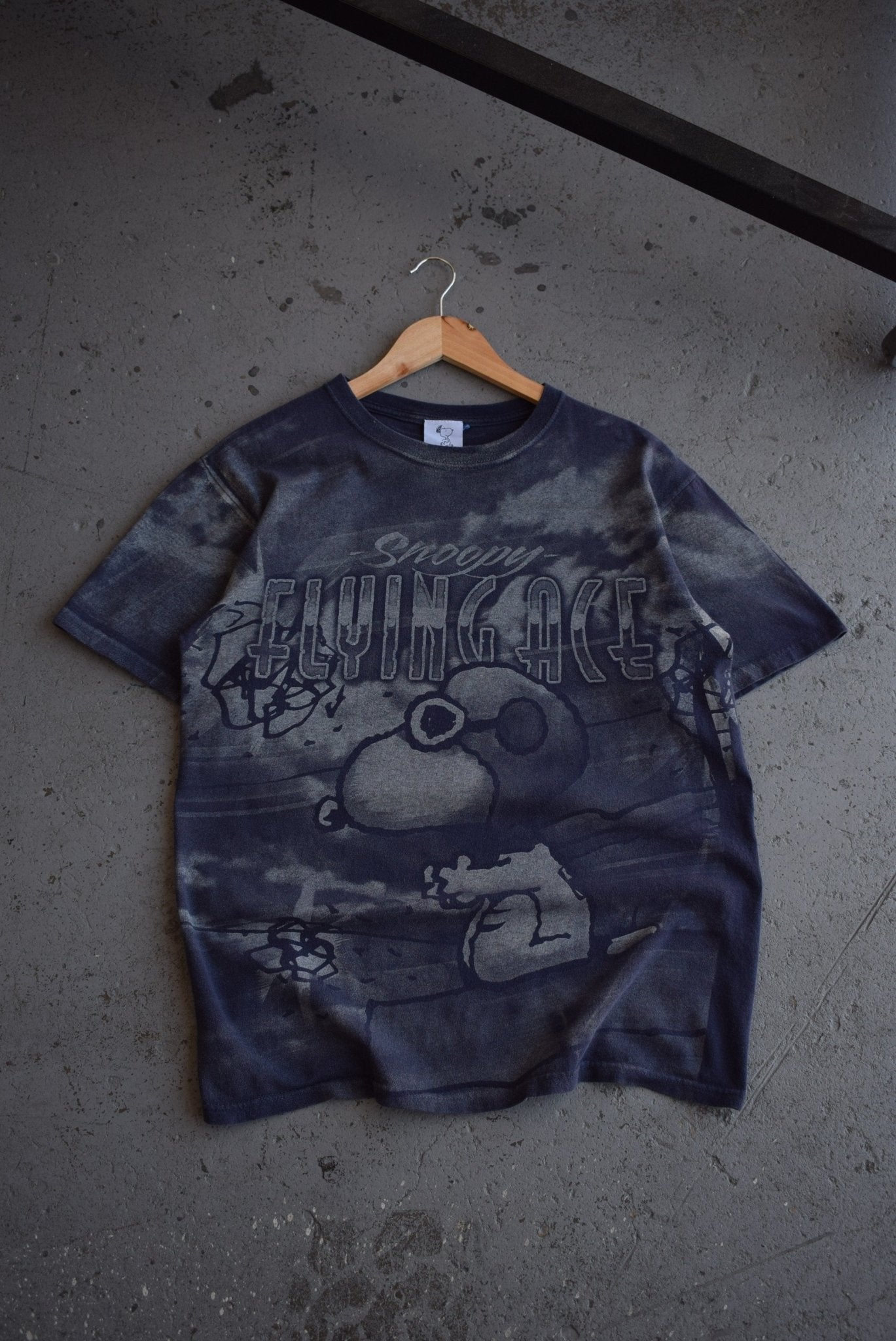 Vintage Snoopy 'Flying Ace' All Over Print Tee (M) - Retrospective Store